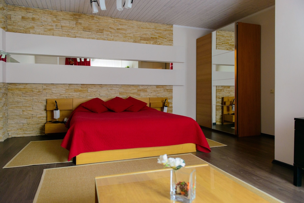 Suite, 1 Bedroom (Ikar) photo 1