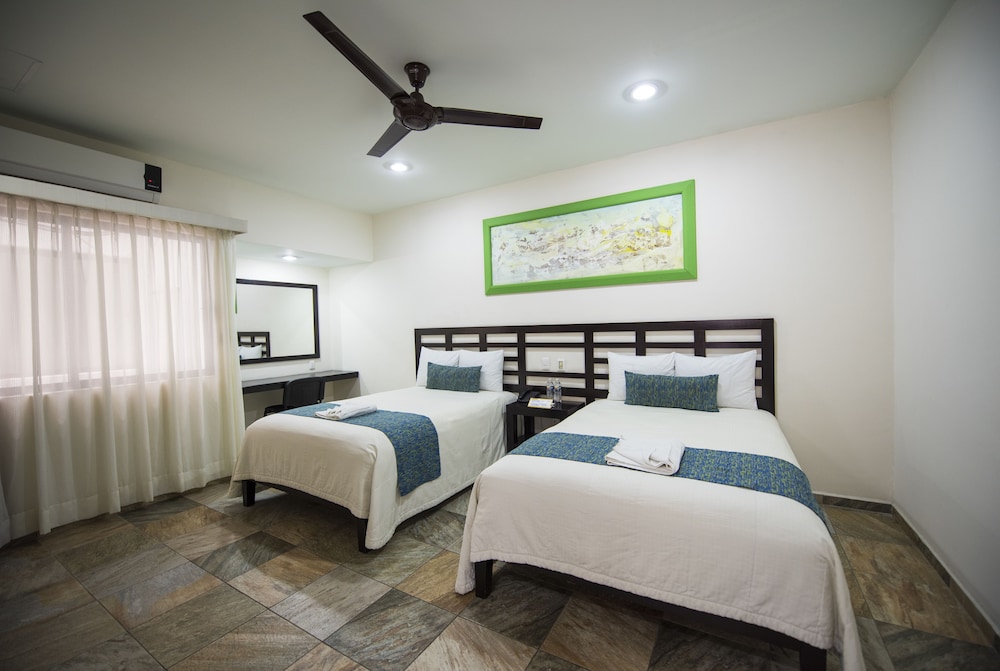 Comfort Triple Room