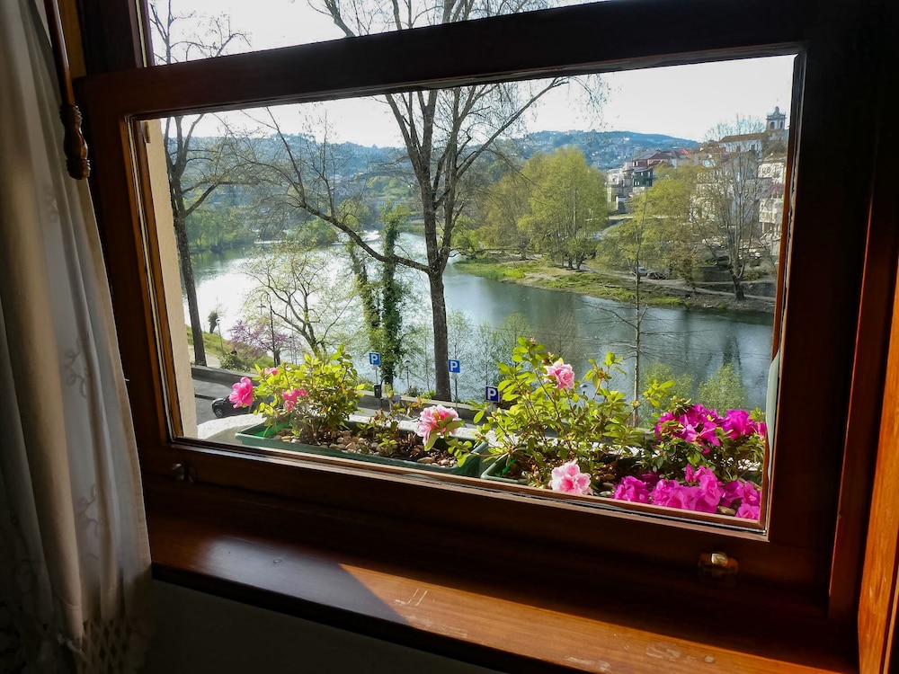 Classic Double Room, River View photo 2