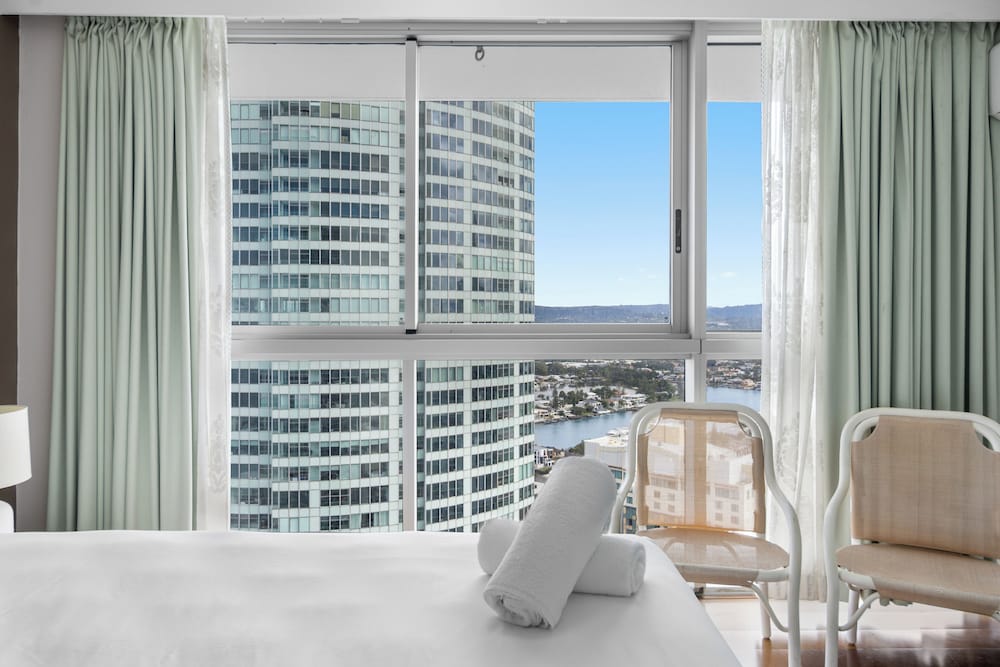 Premium Two-Bedroom Apartment with Ocean View photo 3