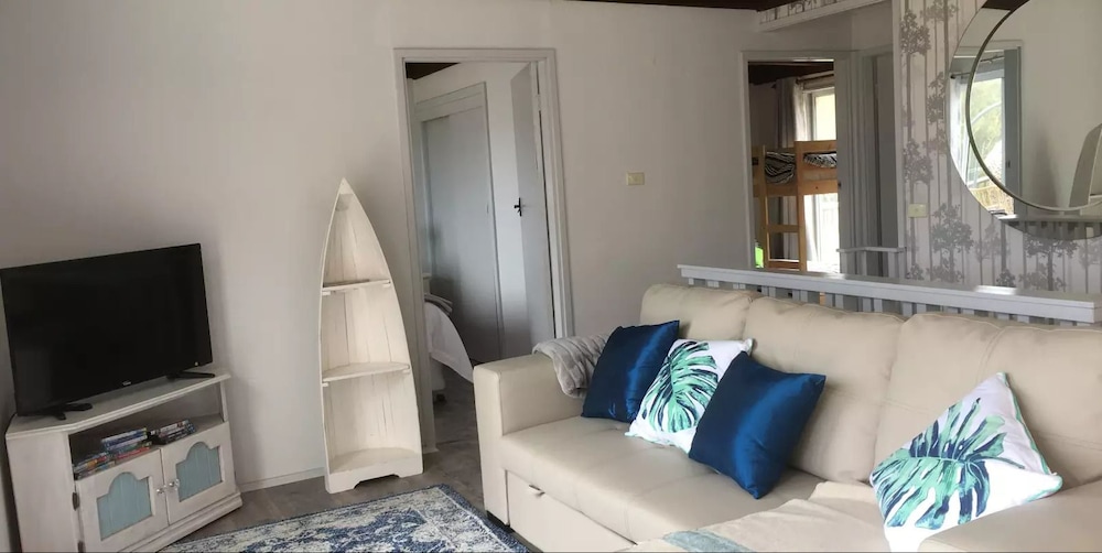 House, 4 Bedrooms, Ocean View photo 3