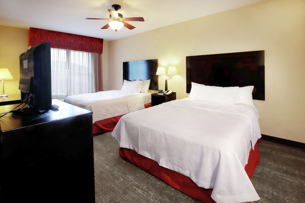 Suite, 2 Queen Beds, Accessible (Hearing) - Photo 2