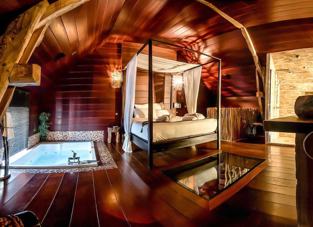 Signature Suite (Indonesienne)
