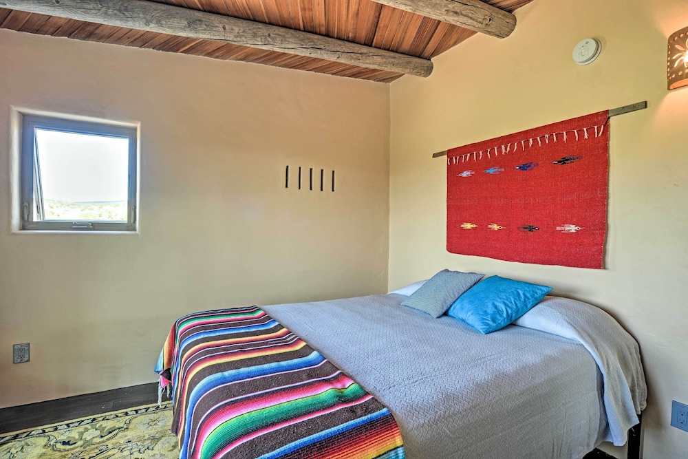 House (2 Bedrooms) photo 1