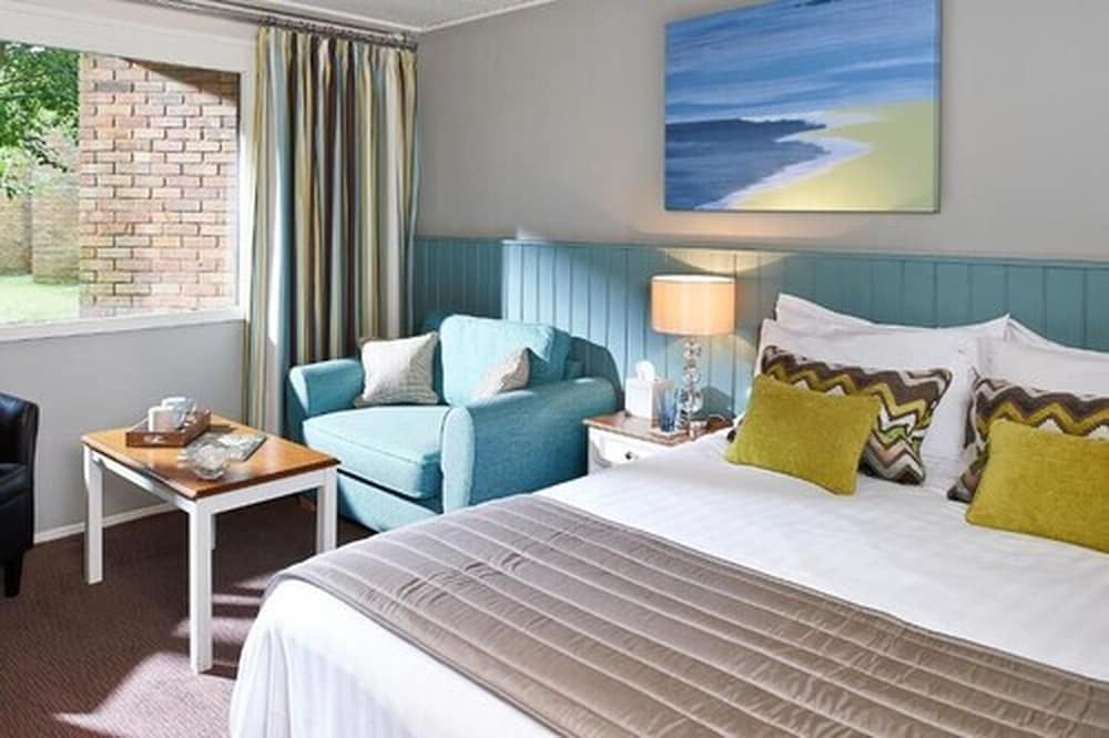 Standard Double Room, 1 King Bed photo 2