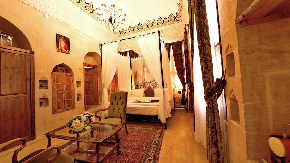 Elite Studio Suite