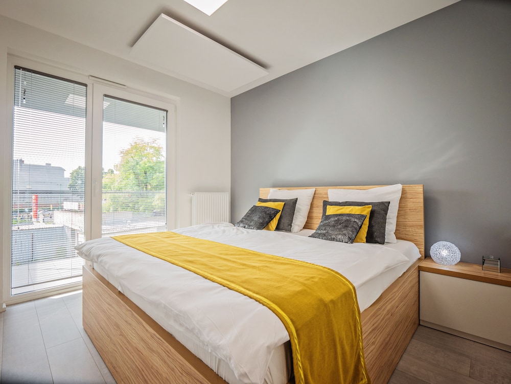 Apartment (Channel) photo 1