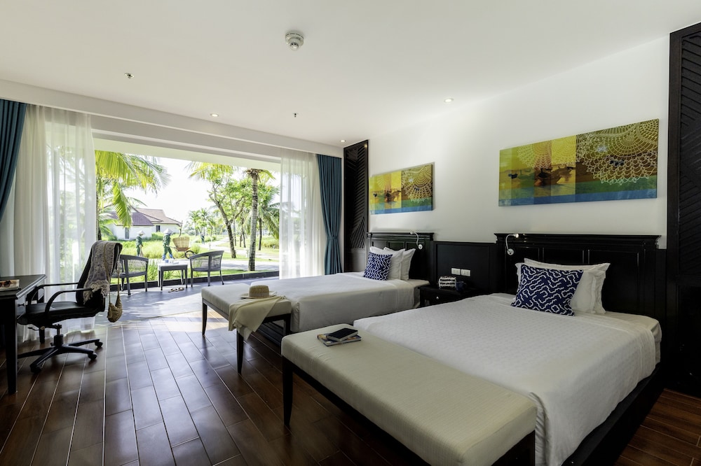 Deluxe Double Room, Garden View - Photo 7
