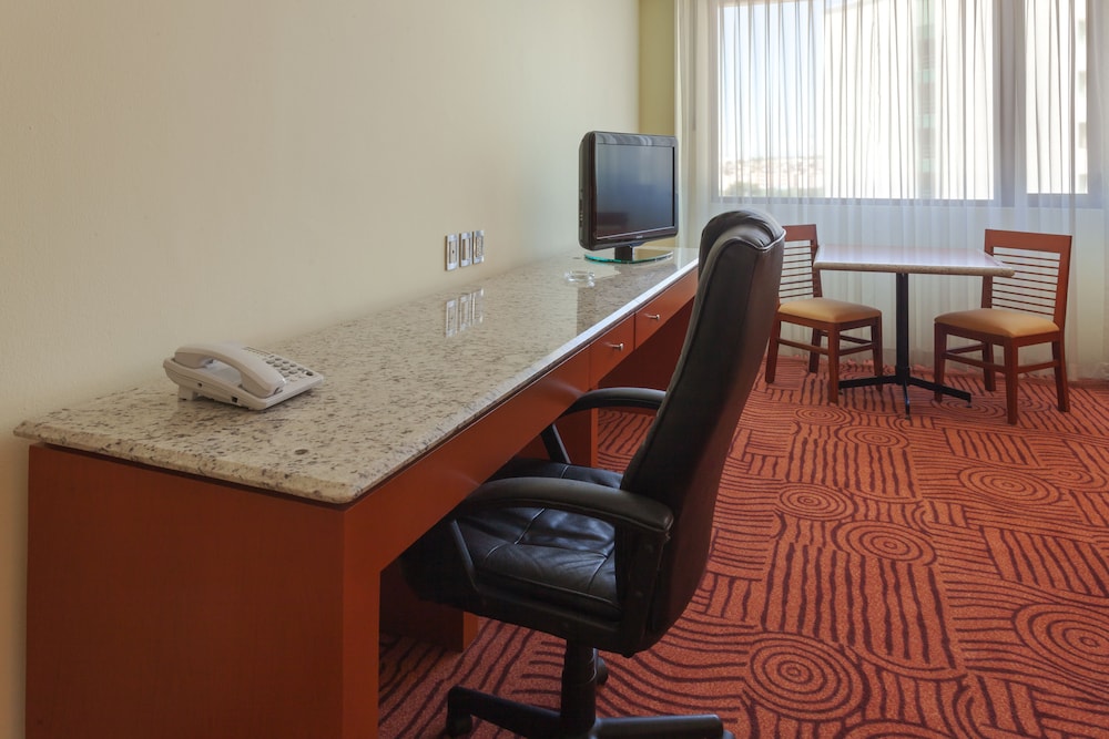 Standard Room, 2 Double Beds (Volcano View)