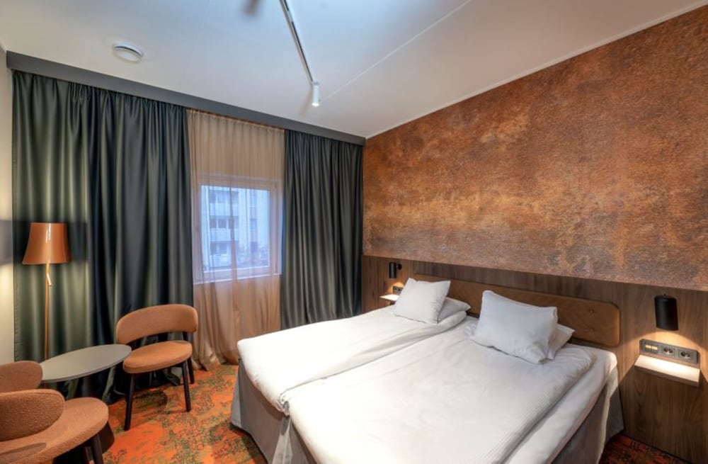 Standard Twin Room - Photo 2