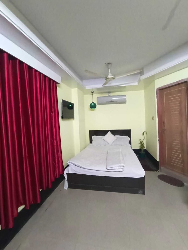 Comfort Room photo 1