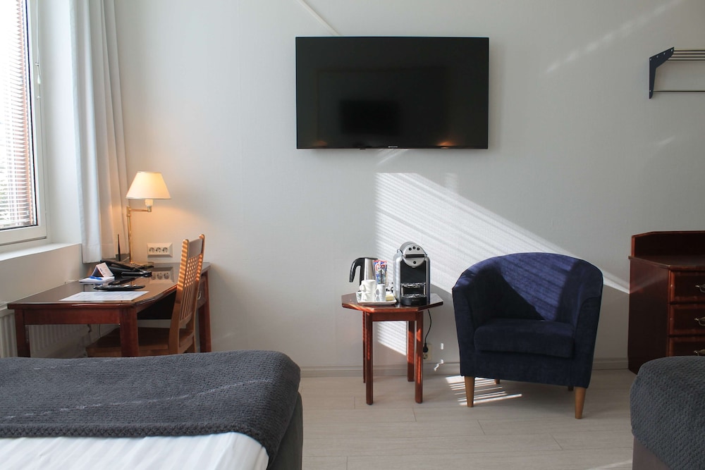 Standard Room, 2 Twin Beds, Non Smoking, Sauna - Photo 24