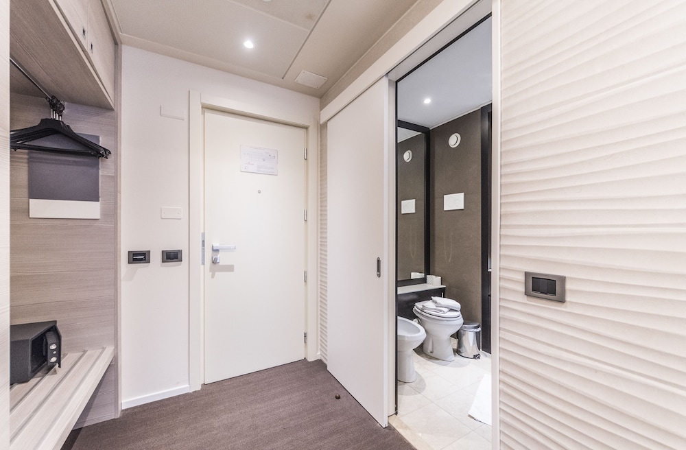 Superior Triple Room - Photo 4