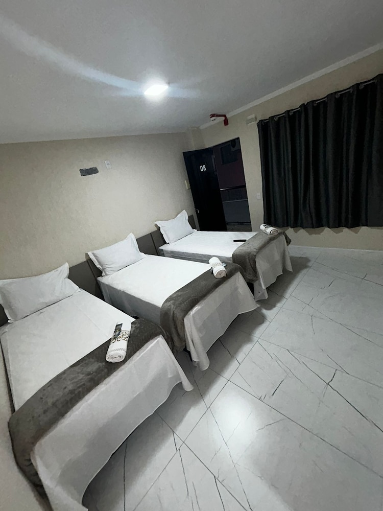 Basic Triple Room photo 1