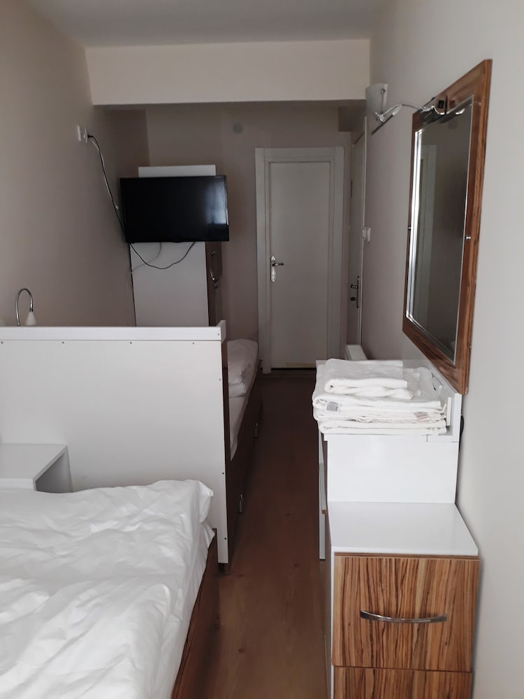 Comfort Twin Room, 2 Twin Beds, Ensuite, City View