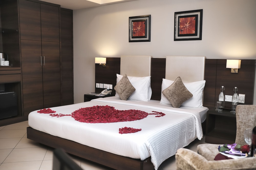 Deluxe Room - Photo 1