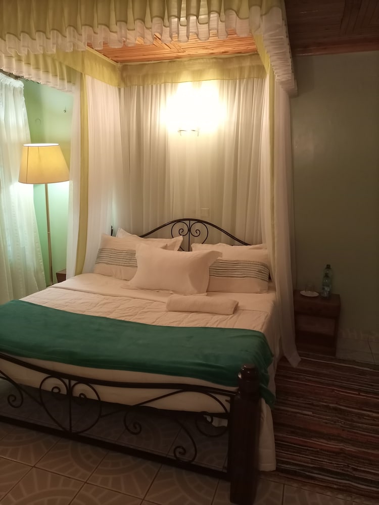 Double or Twin Room photo 1