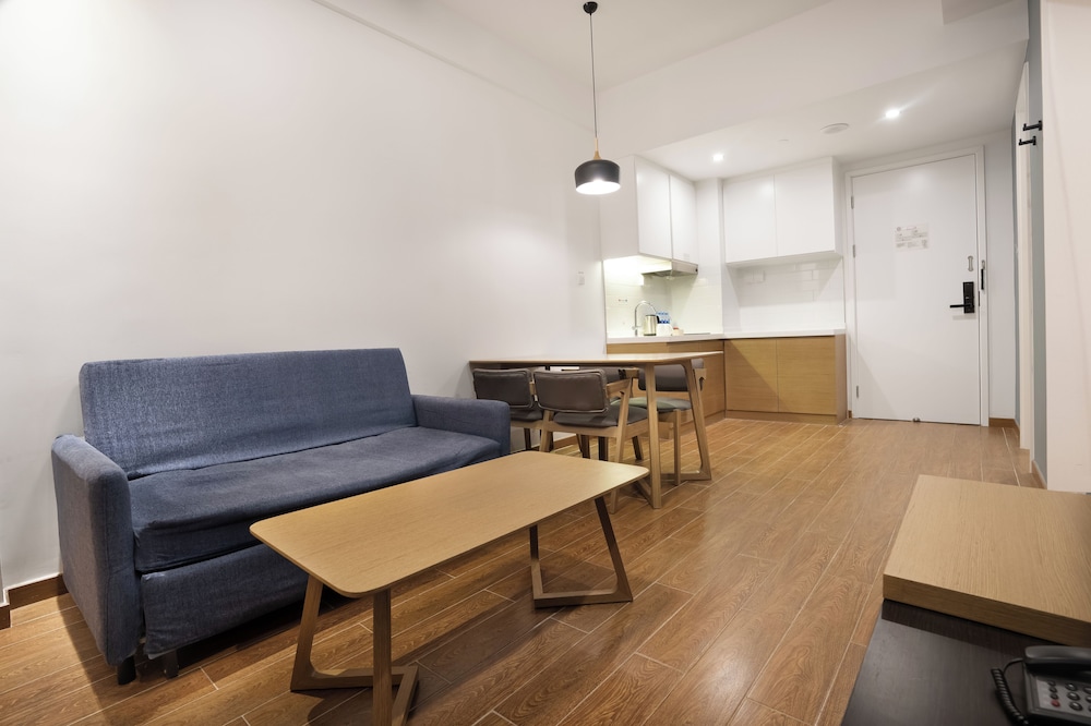 Condo, 1 Bedroom photo 3