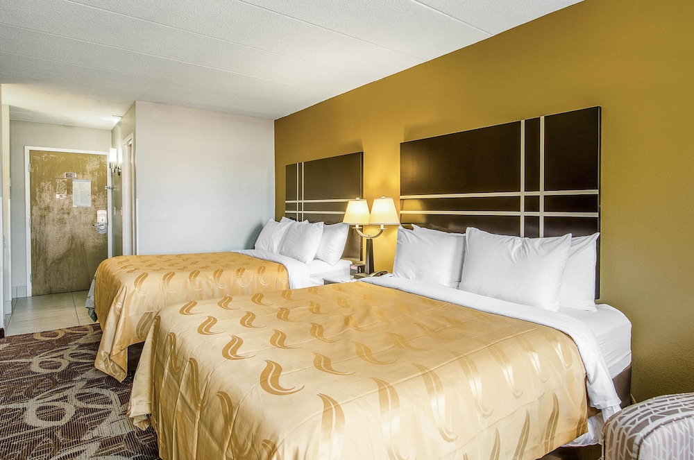 Basic Double Room photo 2