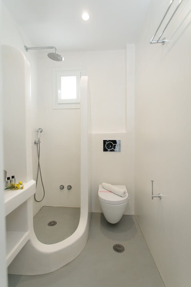 Family Apartment, Balcony, Partial Sea View - Photo 9