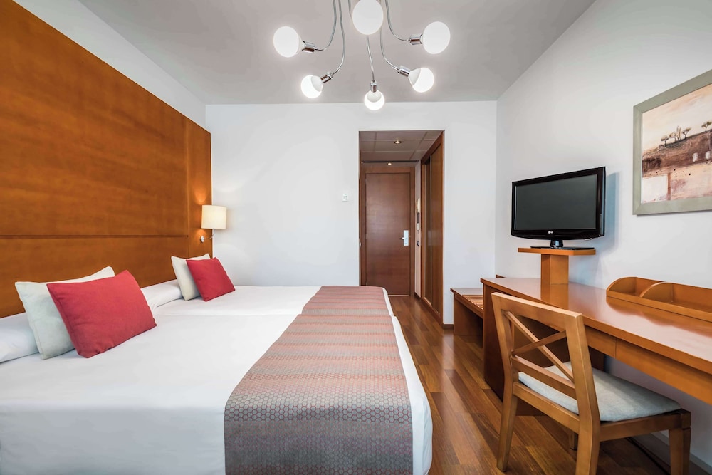 Superior Room - Photo 9