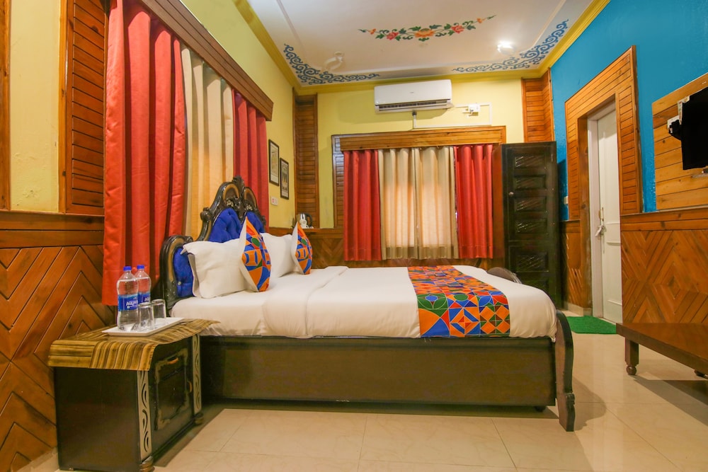 Premium Room - Photo 7