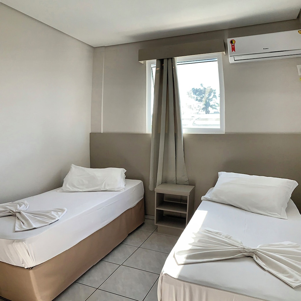 Economy Twin Room