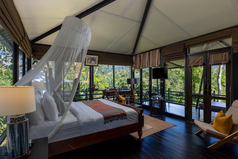 Exclusive Explorer Tent with Private Bathroom