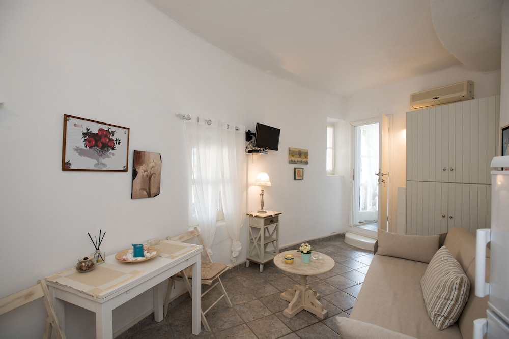 Villa, 1 Bedroom, Pool Access