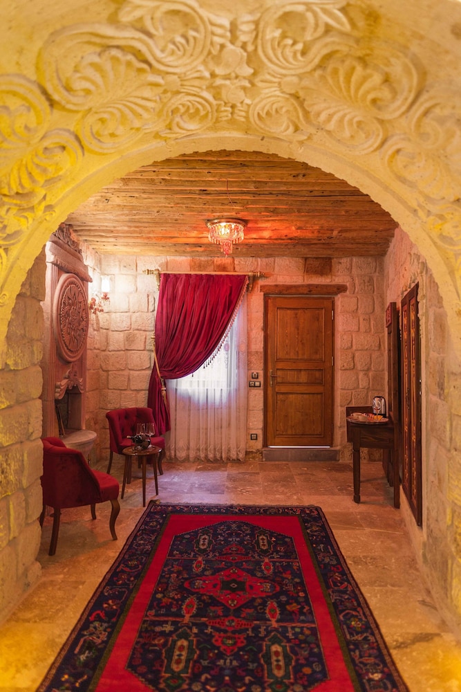 Jakuzili Suite - Photo 19