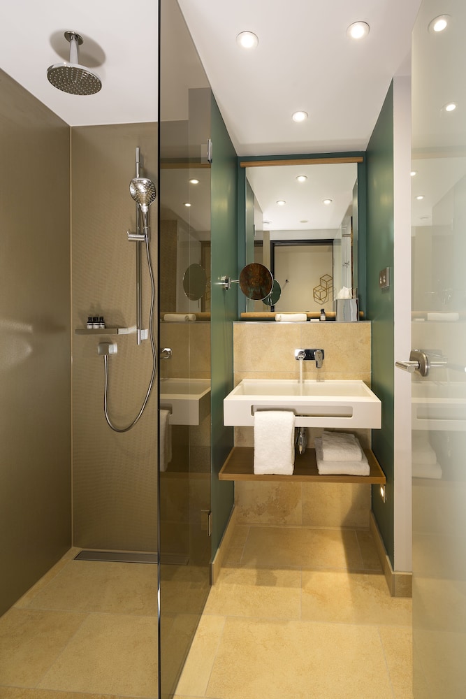 Hotel Indigo Dresden - Wettiner Platz by IHG - Photo 67