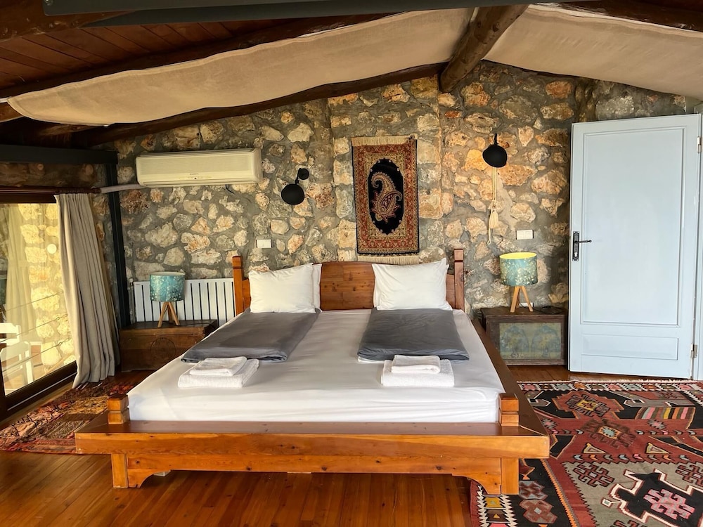Grand Double Room, Sea View (Double) - Photo 1