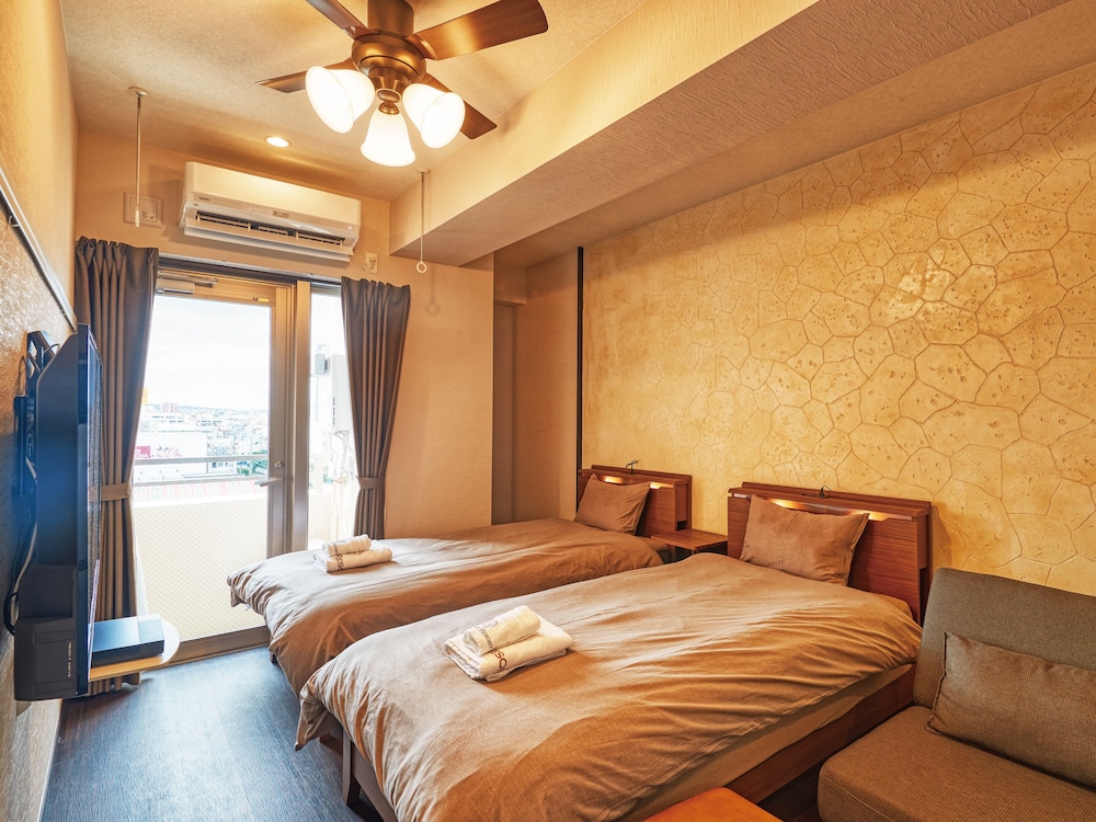 Economy Twin Room, Non Smoking