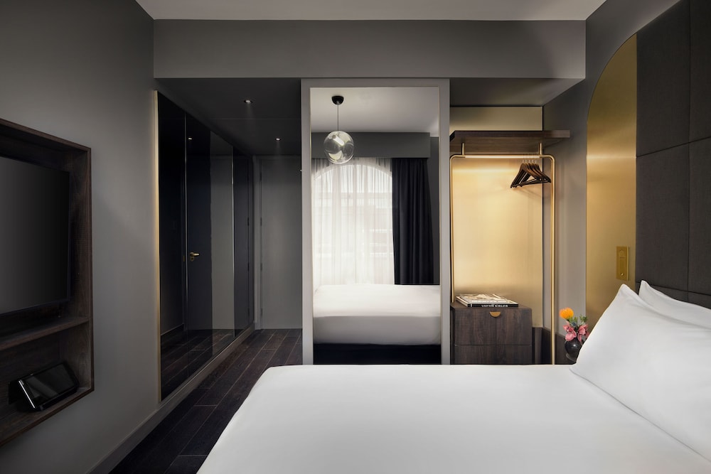 Comfort Room photo 1
