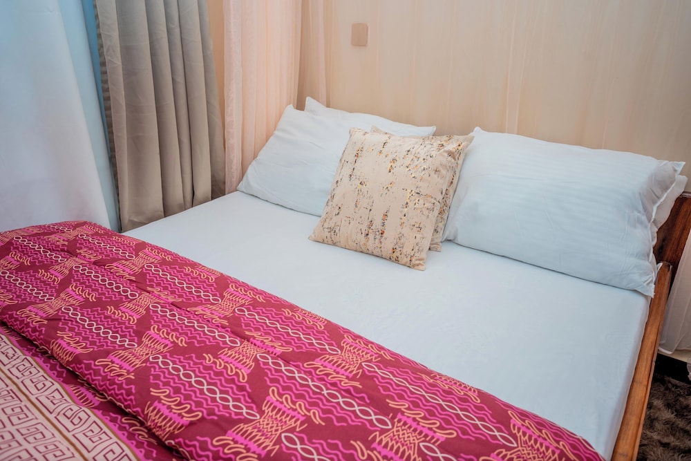 Classic Double or Twin Room, Private Bathroom, Mountain View