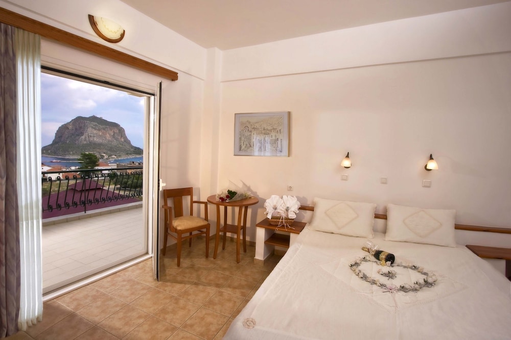 Suite Sea View for 2 people photo 1