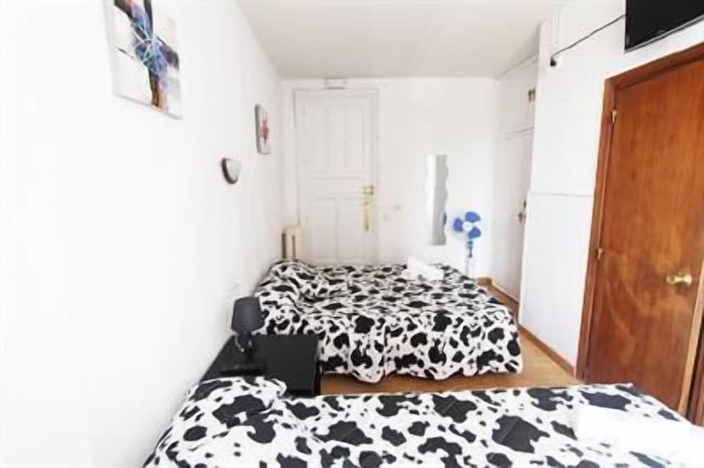 Habitación Familiar, Múltiples Camas, Baño Privado