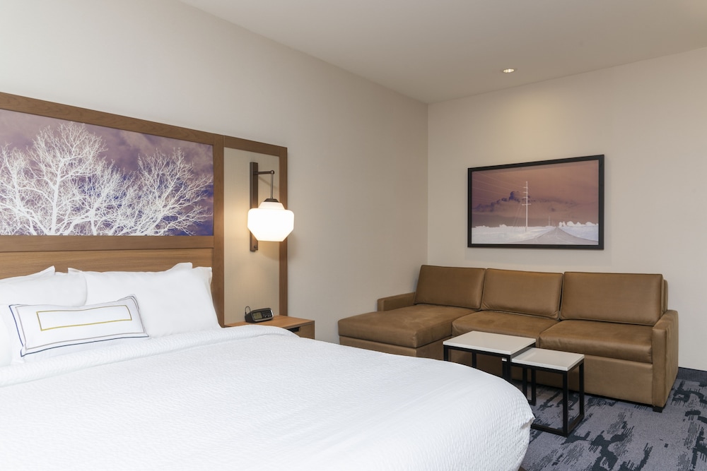 Suite - Photo 3