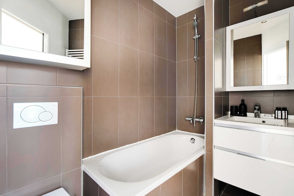Superior Apartment photo 3