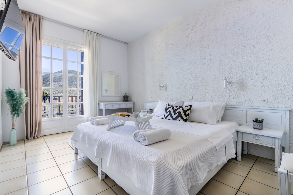 Chambre Double ou avec lits jumeaux, vue piscine