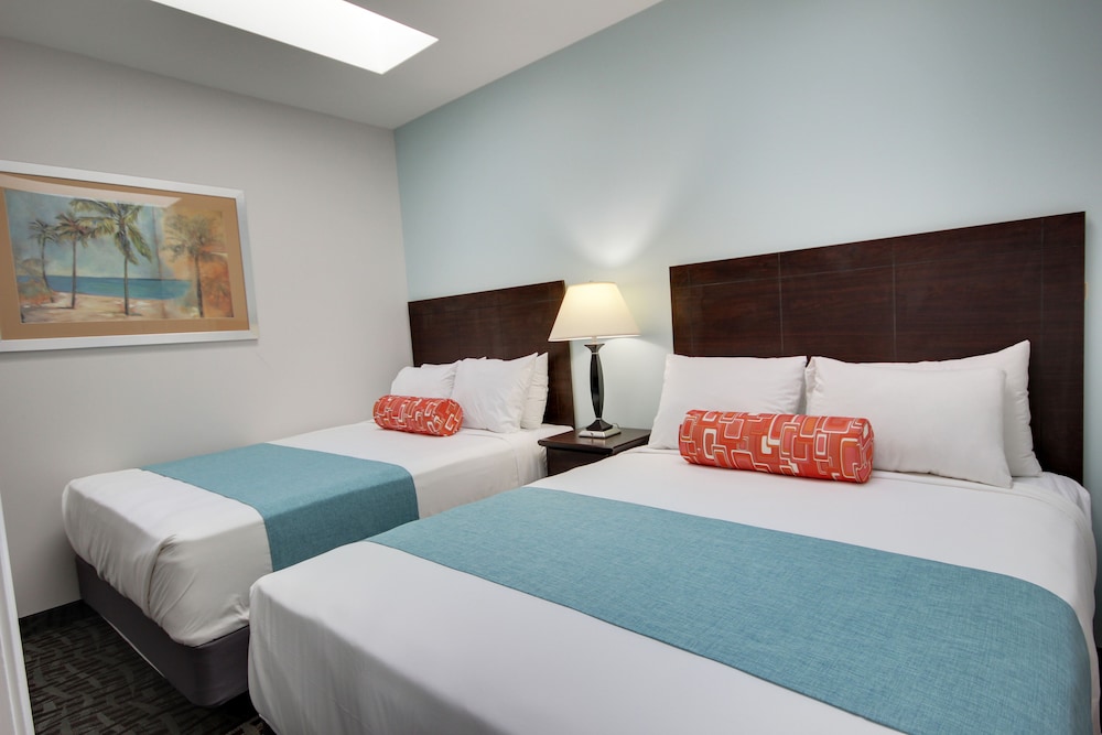 Deluxe Suite photo 2