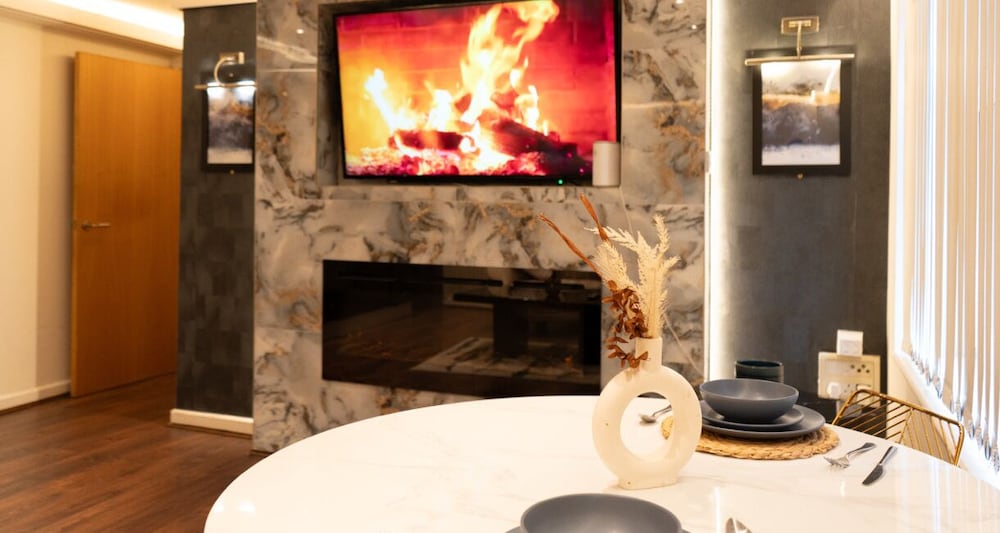 Deluxe Apartment, Hot Tub - Photo 27