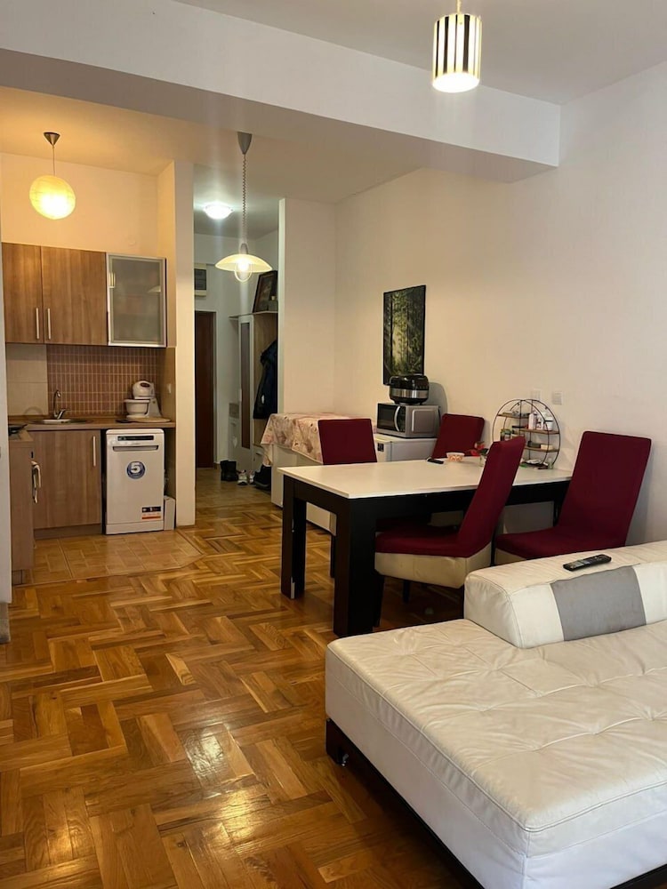 Deluxe Apartment, Balcony, Pool View