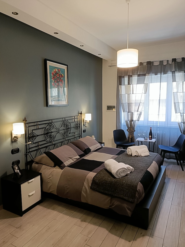 Superior Room, 1 Bedroom, Non Smoking, Ensuite photo 2