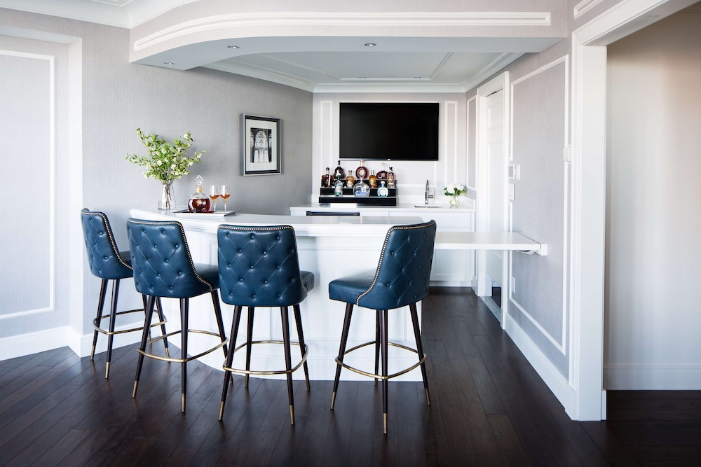 Suite, Multiple Beds (John Adams Presidential Suite)