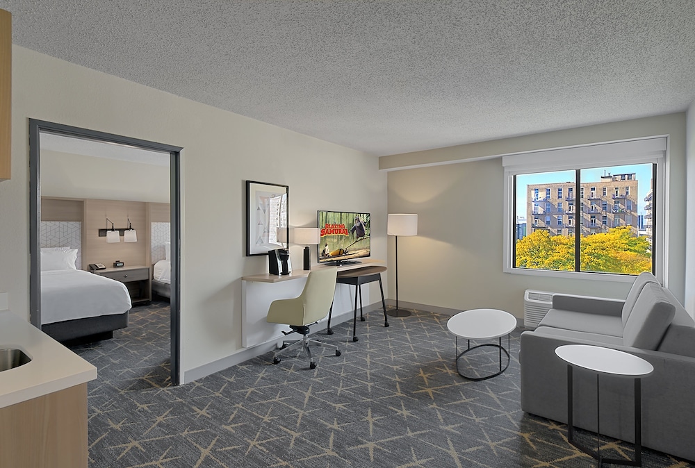 Suite, Multiple Beds - Photo 1