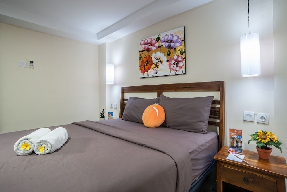 Deluxe Room - Photo 9