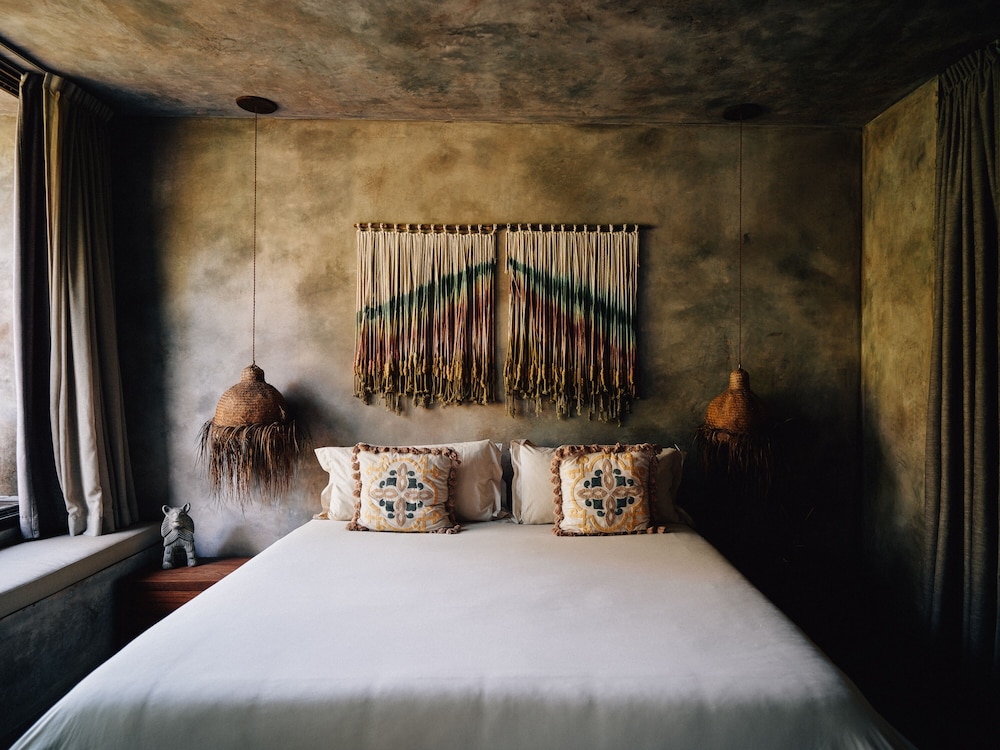 Deluxe Room, 1 King Bed, Garden View (Premier Jungle Suite)