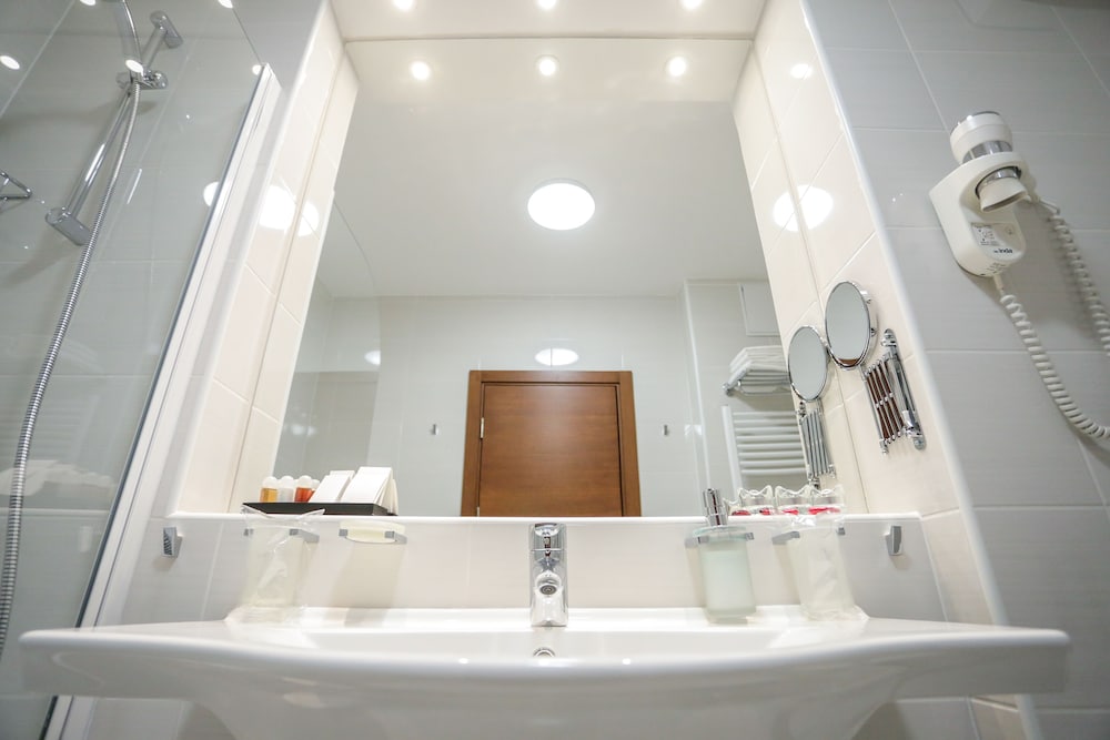 Double or Twin Room photo 2