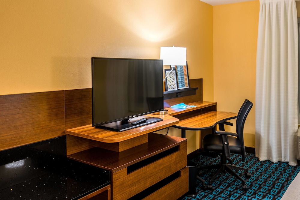Room, 2 Queen Beds (View)
